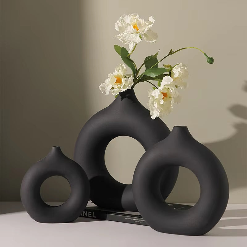 Nordic Ceramic Vase for Pampas Grass Donuts Flower Home Decoration Accessories Office Living Room Interior Table Decor